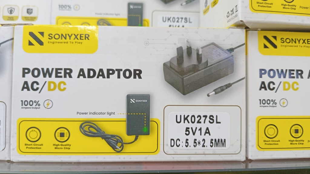 CHARGER ADAPTOR 5V 1A DC PIN