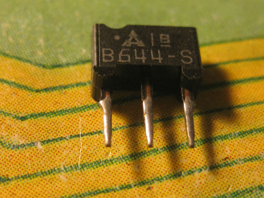 B644 (28)