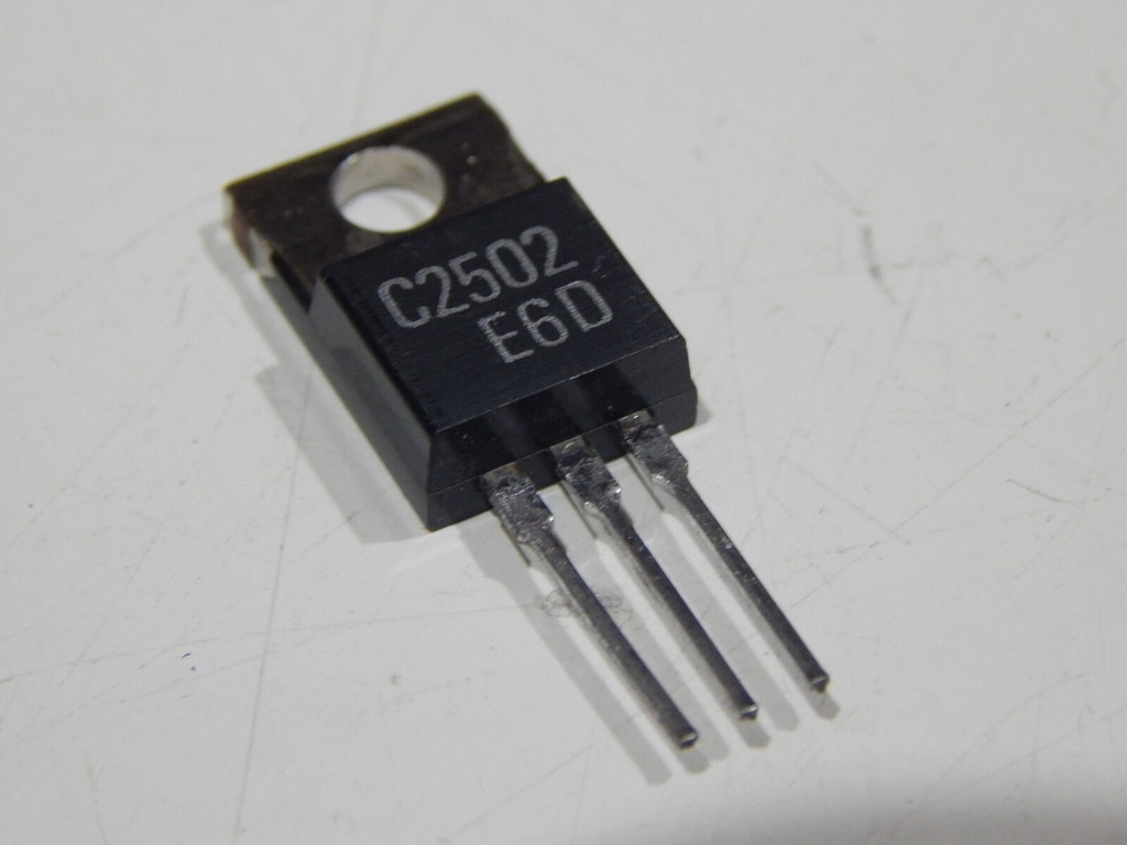 C2502 (15)