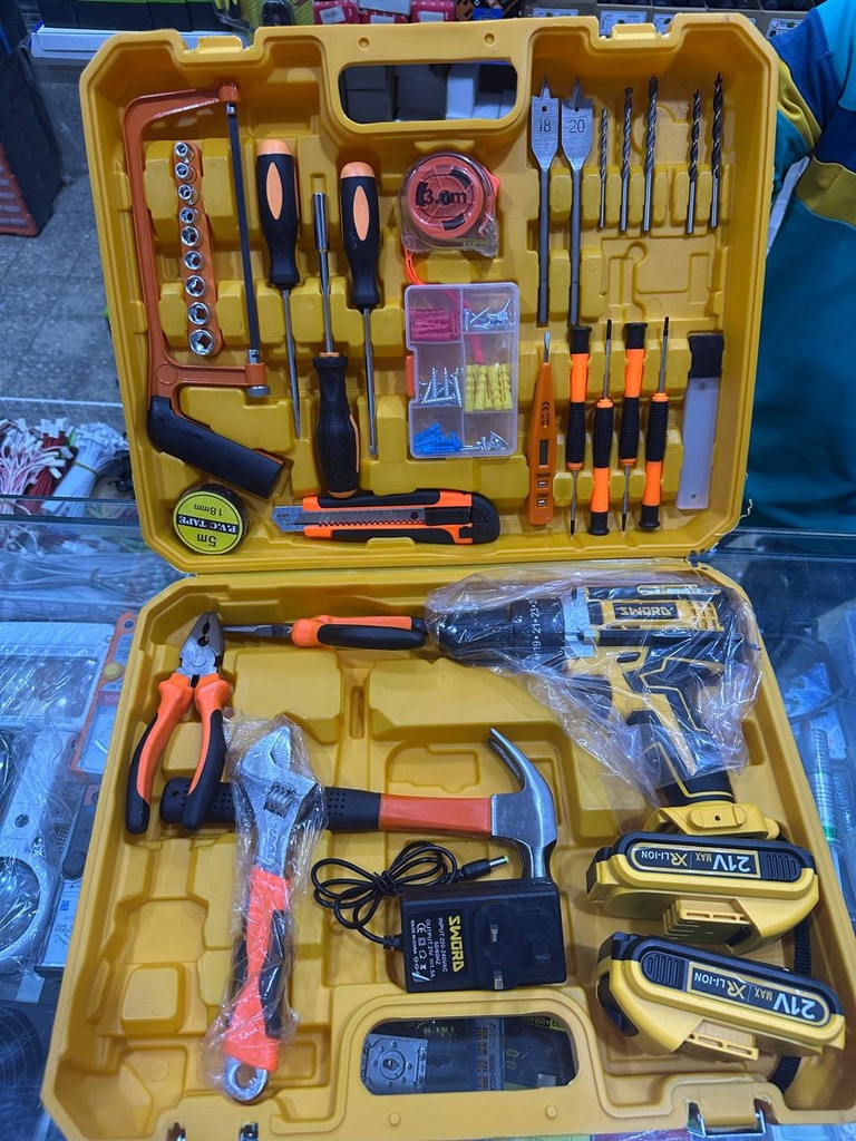 DRILL BATTERY WITH TOOLS BIG Y BOX
