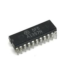 LA1357 (32)