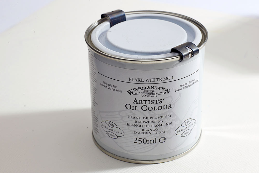 OIL PAINT WHITE SMALL