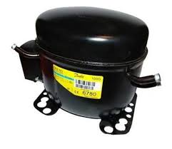 AC/C COMPRESSOR 1/3 R600 220 